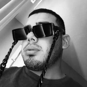 Meet your Posher, Juan